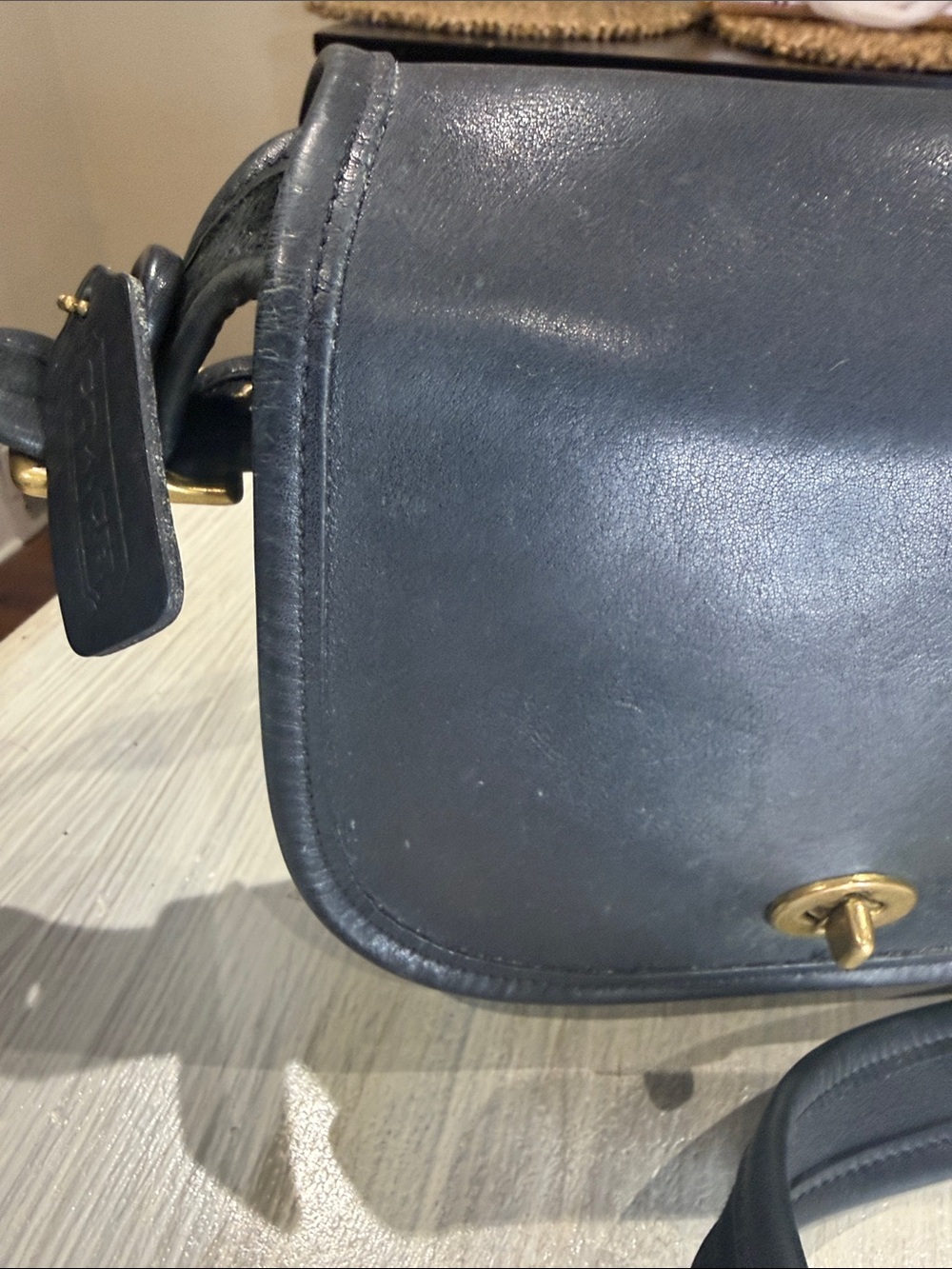 Vintage Coach Legacy Small Flap Black Leather Crossbody with Gold Turnlock - Picture 2 of 16
